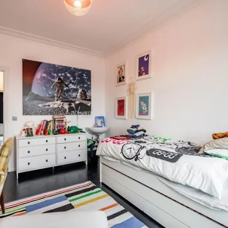 4 Zimmer 4 Bath 4 Min Allianz Arena Apartment